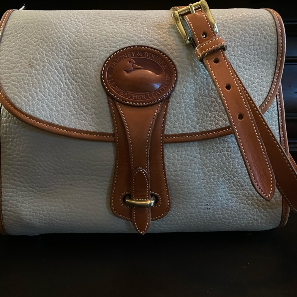 Dooney & Bourke Purse